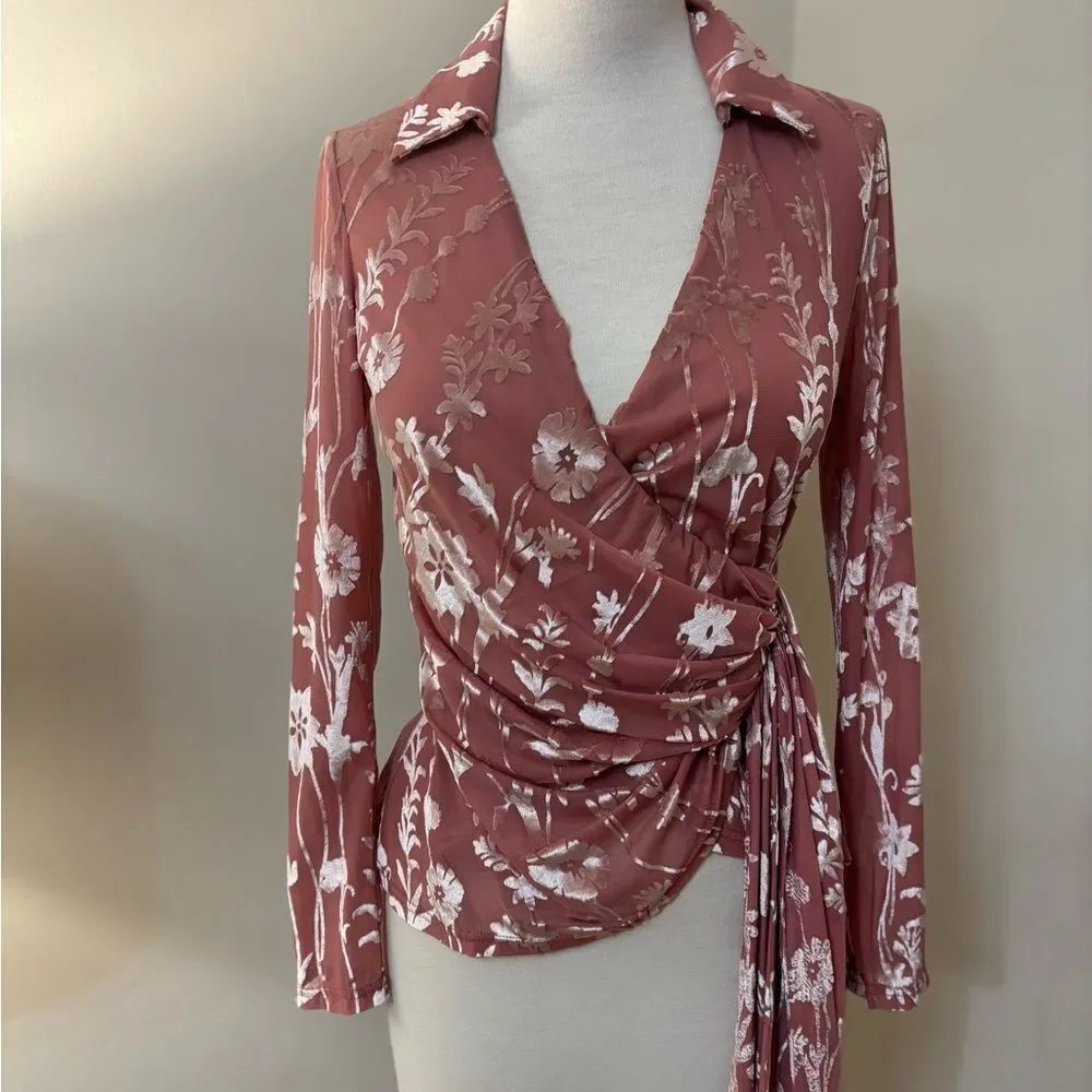 Hutch Floral Cut-Out Wrap Top Pink S